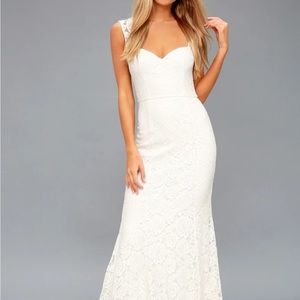New with tags Rosetta White Lace Maxi Dress